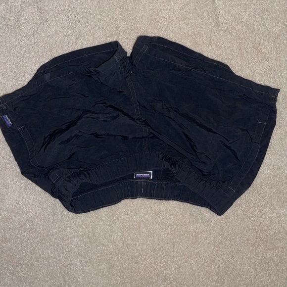 Patagonia Pants - Patagonia black shorts size small